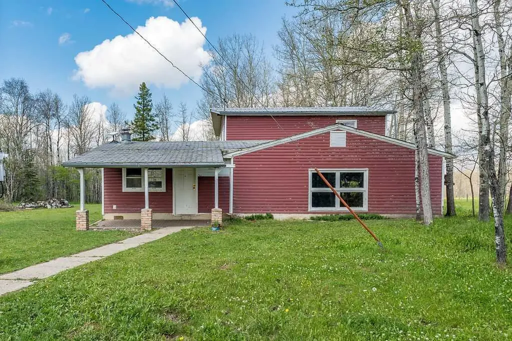 470047 Rge Road 35 Winfield AB T0C2X0