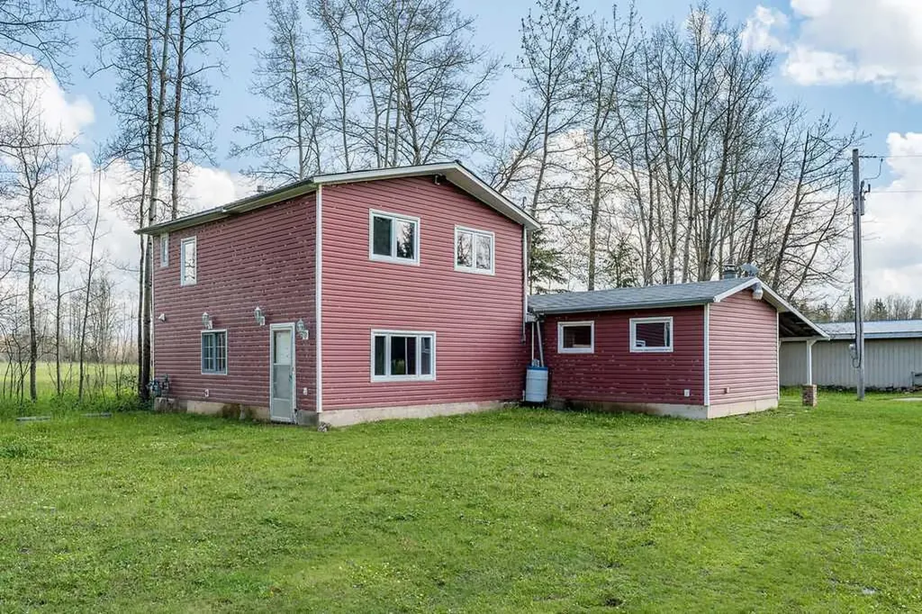 470047 Rge Road 35 Winfield AB T0C2X0