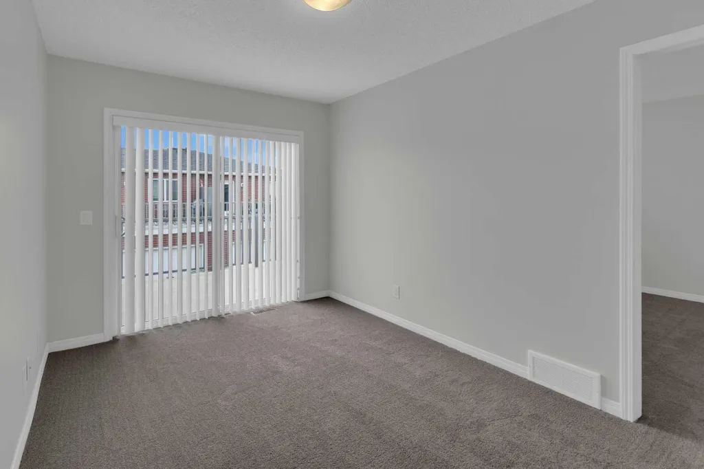 18 Windford Crescent SW Airdrie AB T4B 4A4