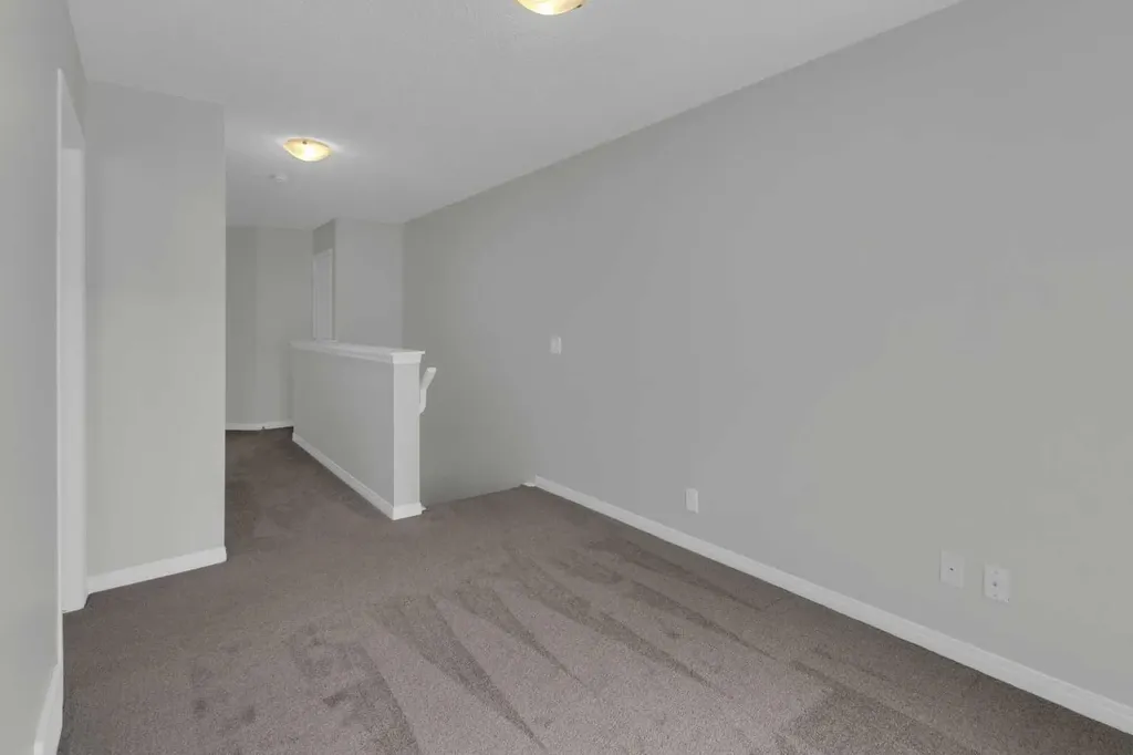 18 Windford Crescent SW Airdrie AB T4B 4A4