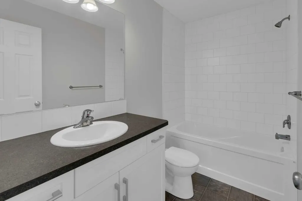 18 Windford Crescent SW Airdrie AB T4B 4A4