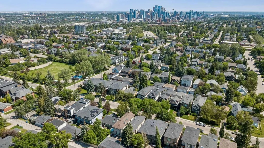 2216 26 Street SW Calgary AB T3E2A5