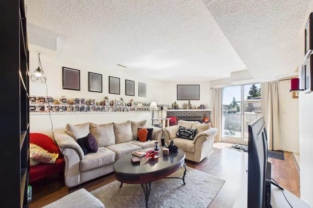 11440 Elbow Drive SW Calgary AB T2W2E6