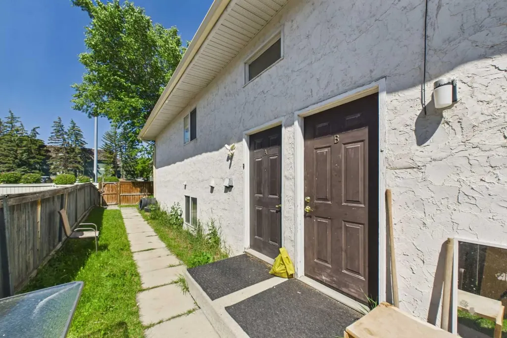 11440 Elbow Drive SW Calgary AB T2W2E6
