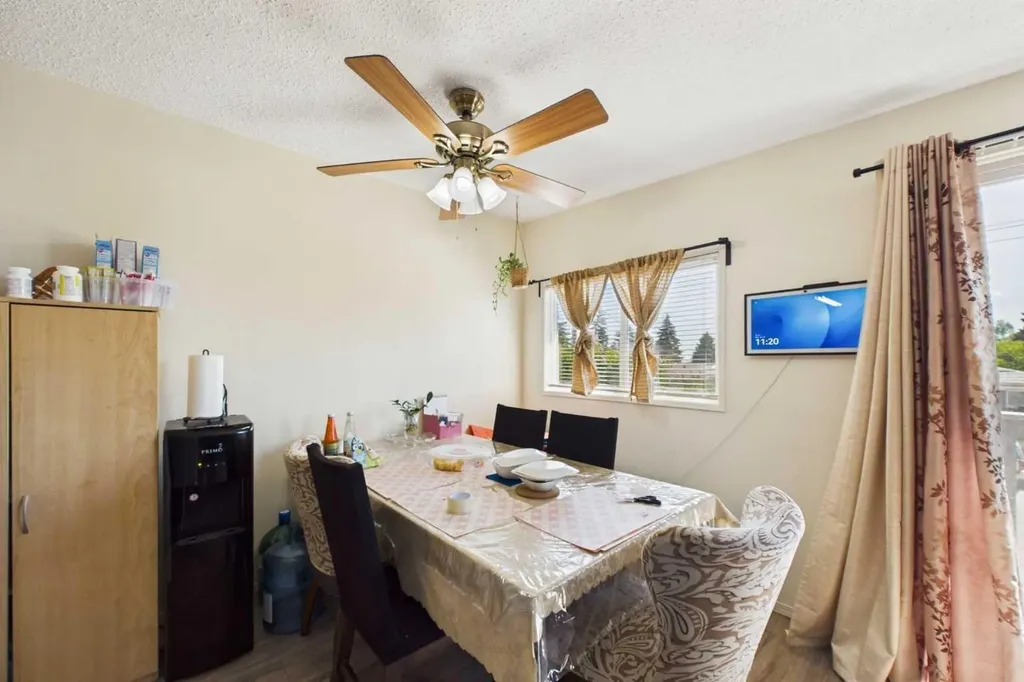 11440 Elbow Drive SW Calgary AB T2W2E6