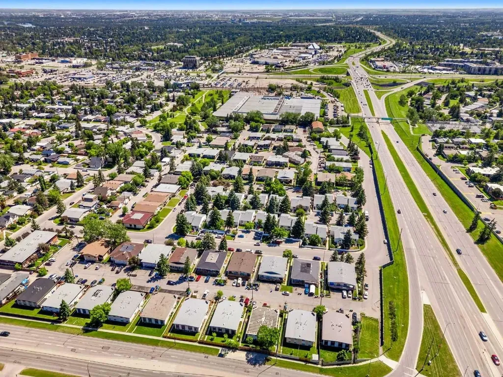 11440 Elbow Drive SW Calgary AB T2W2E6