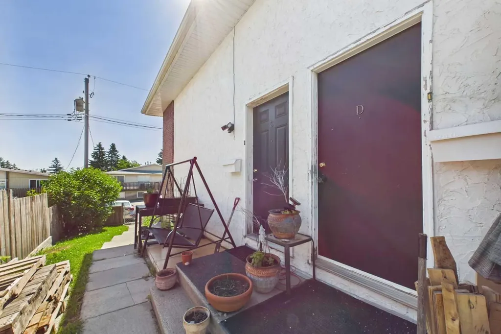 11440 Elbow Drive SW Calgary AB T2W2E6