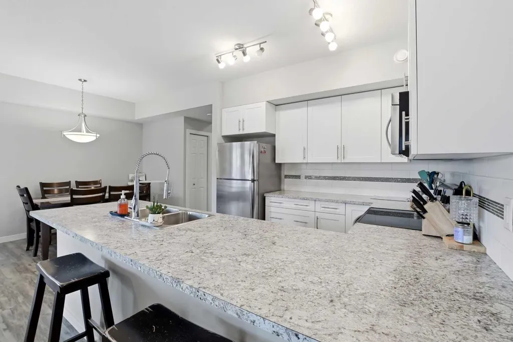 5300 Vista Trail Blackfalds AB T4M 0L7