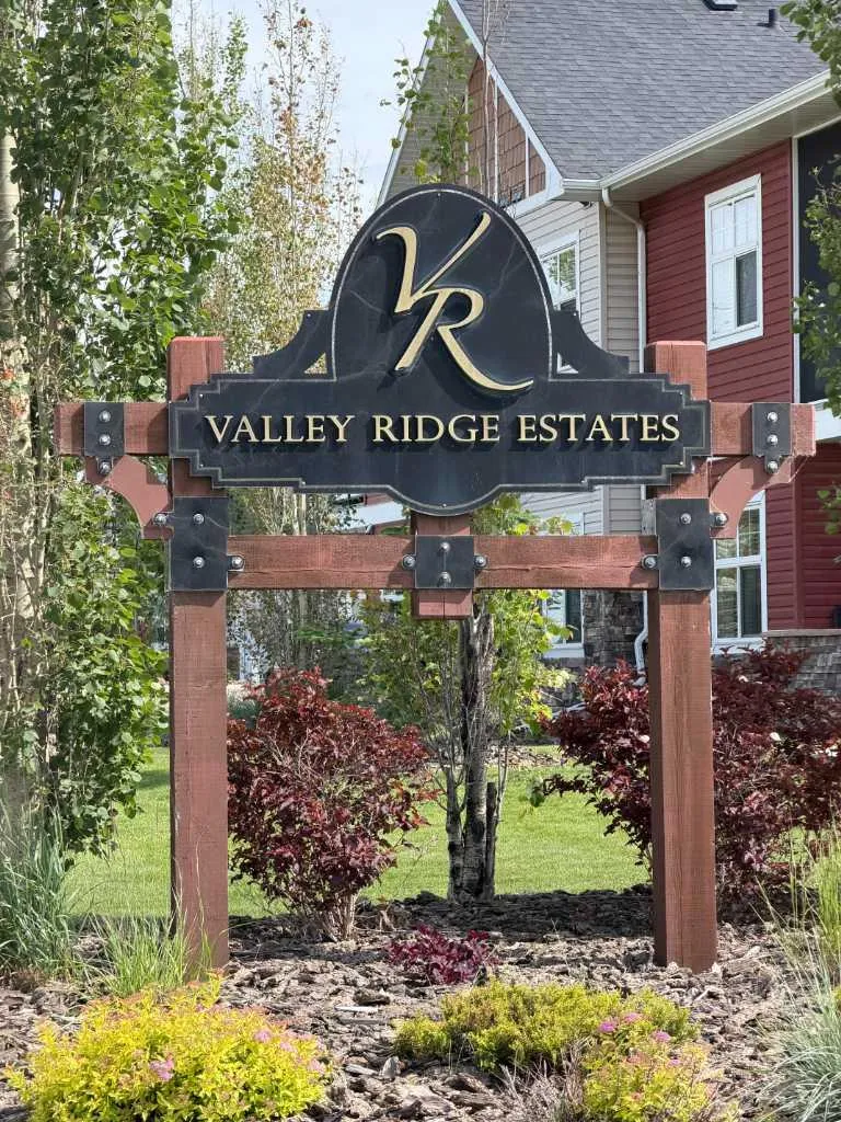 5300 Vista Trail Blackfalds AB T4M 0L7