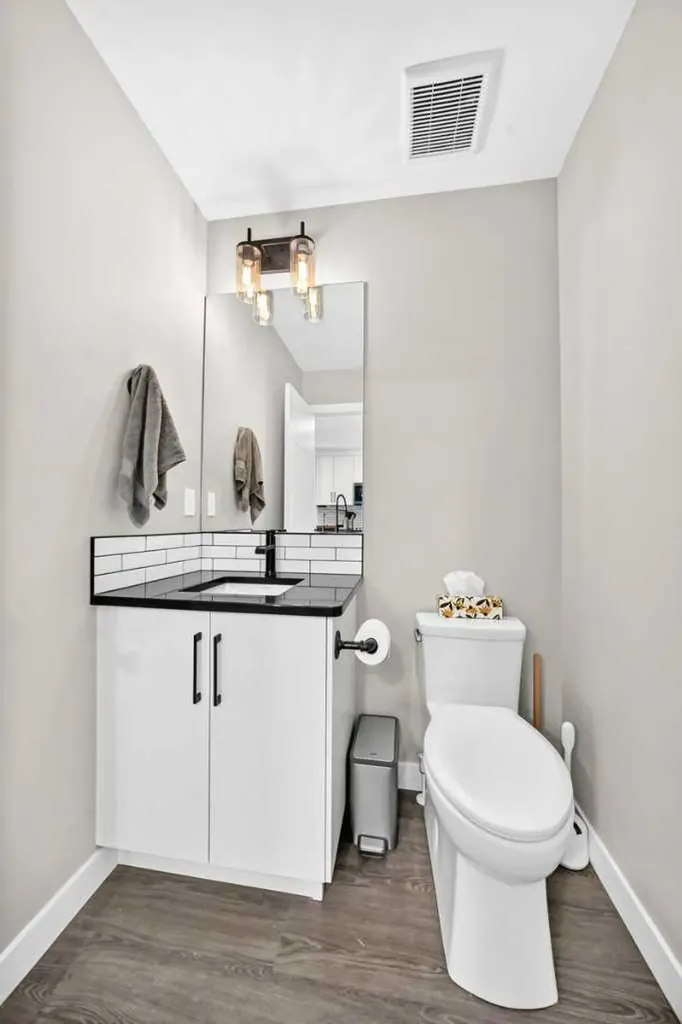 30 Iron Gate Boulevard Sylvan Lake AB T4S 0T6