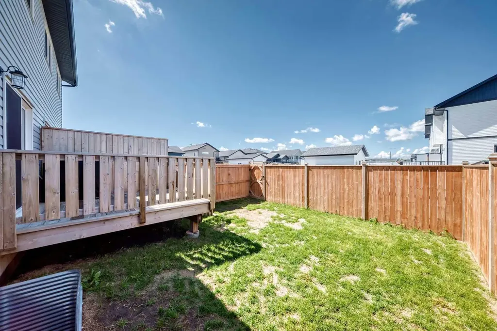 30 Iron Gate Boulevard Sylvan Lake AB T4S 0T6