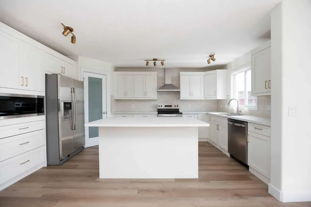 104 Walnut Crescent Fort Mcmurray AB T9K0N6