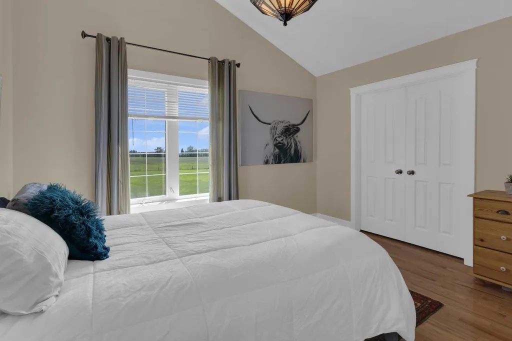 27 Stewart Road SE Airdrie AB T4A 3H8