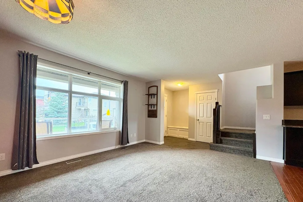21 Walden Square SE Calgary AB T2X 0M9