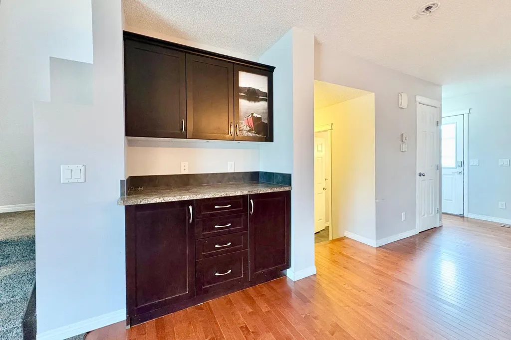21 Walden Square SE Calgary AB T2X 0M9