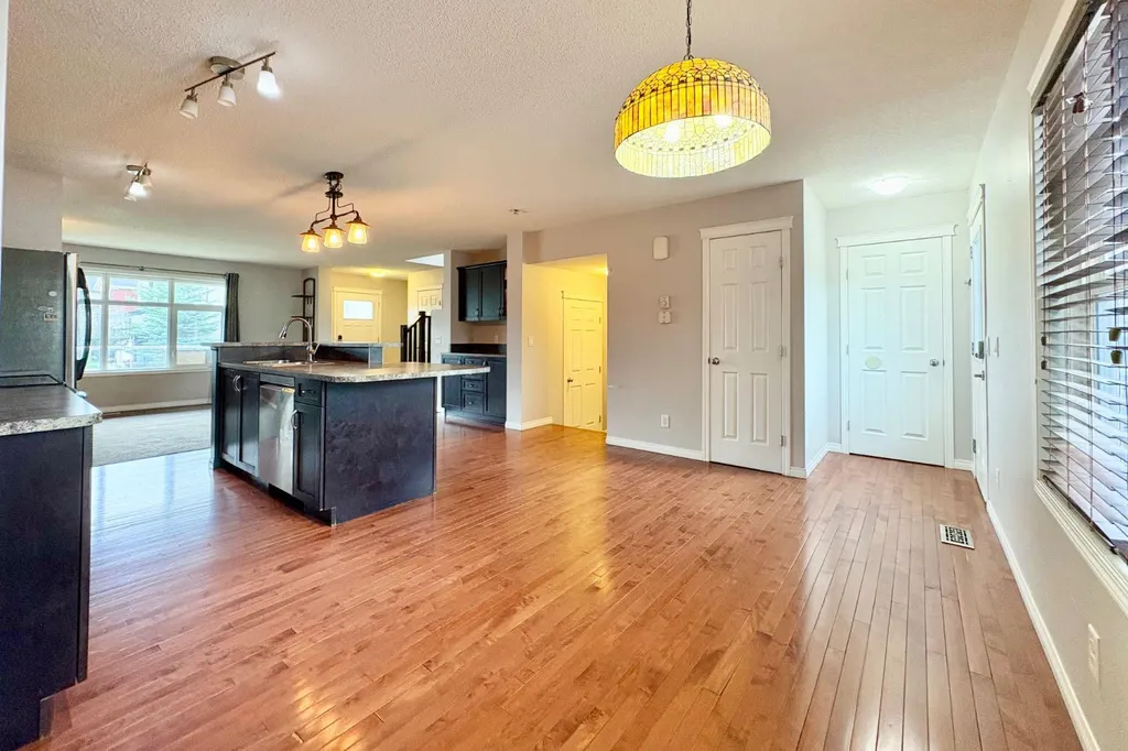 21 Walden Square SE Calgary AB T2X 0M9