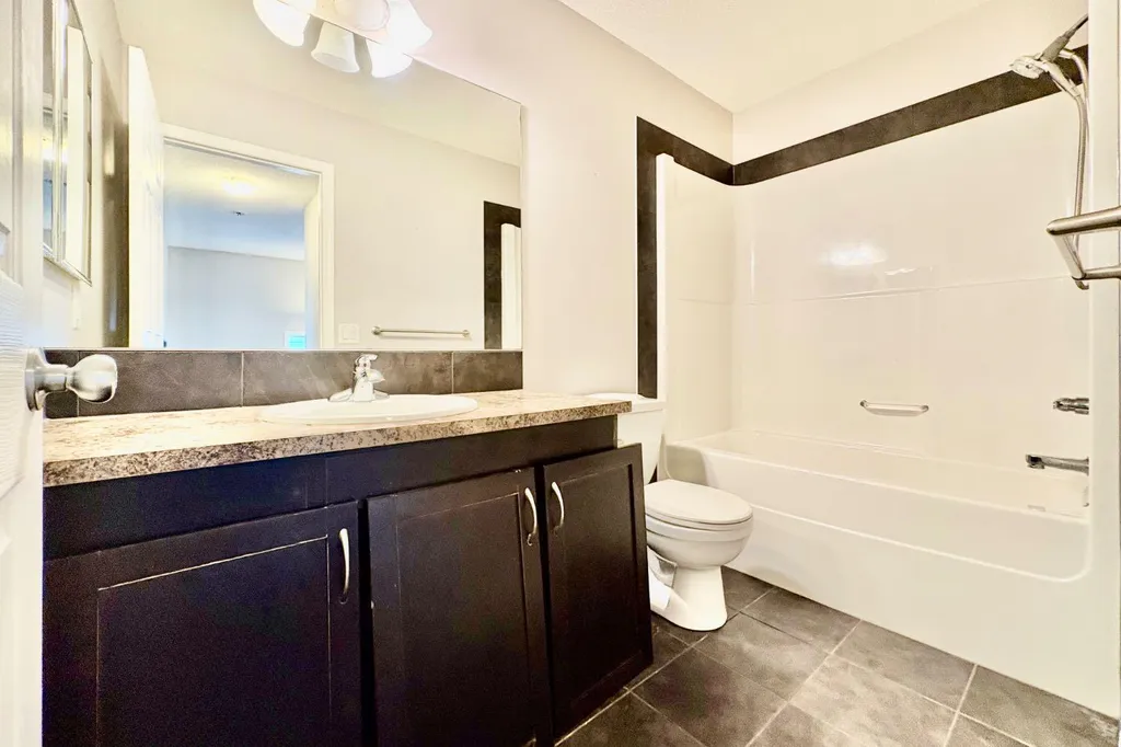 21 Walden Square SE Calgary AB T2X 0M9