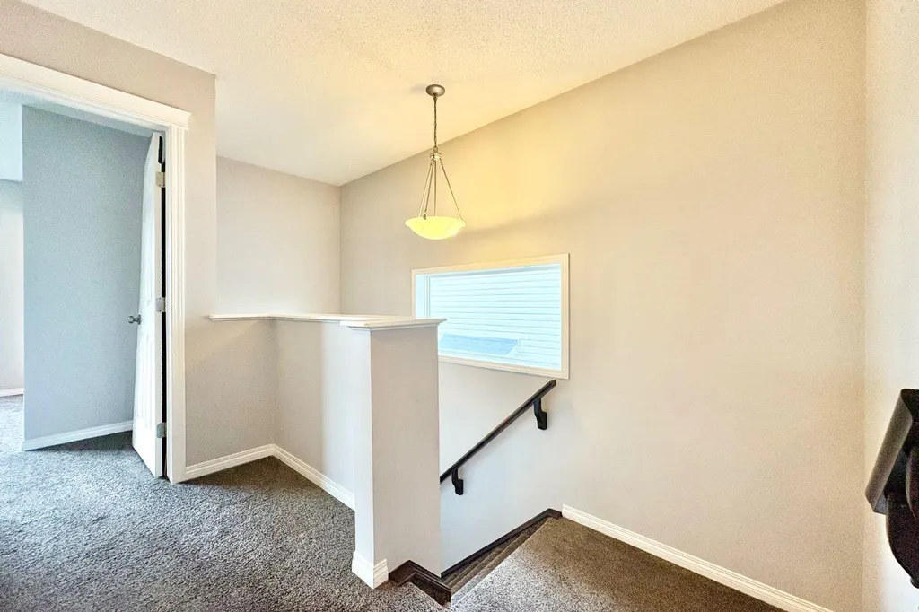 21 Walden Square SE Calgary AB T2X 0M9