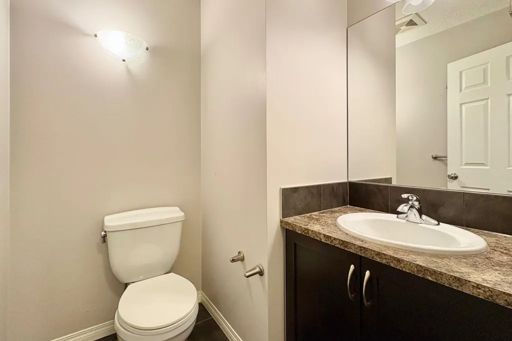 21 Walden Square SE Calgary AB T2X 0M9