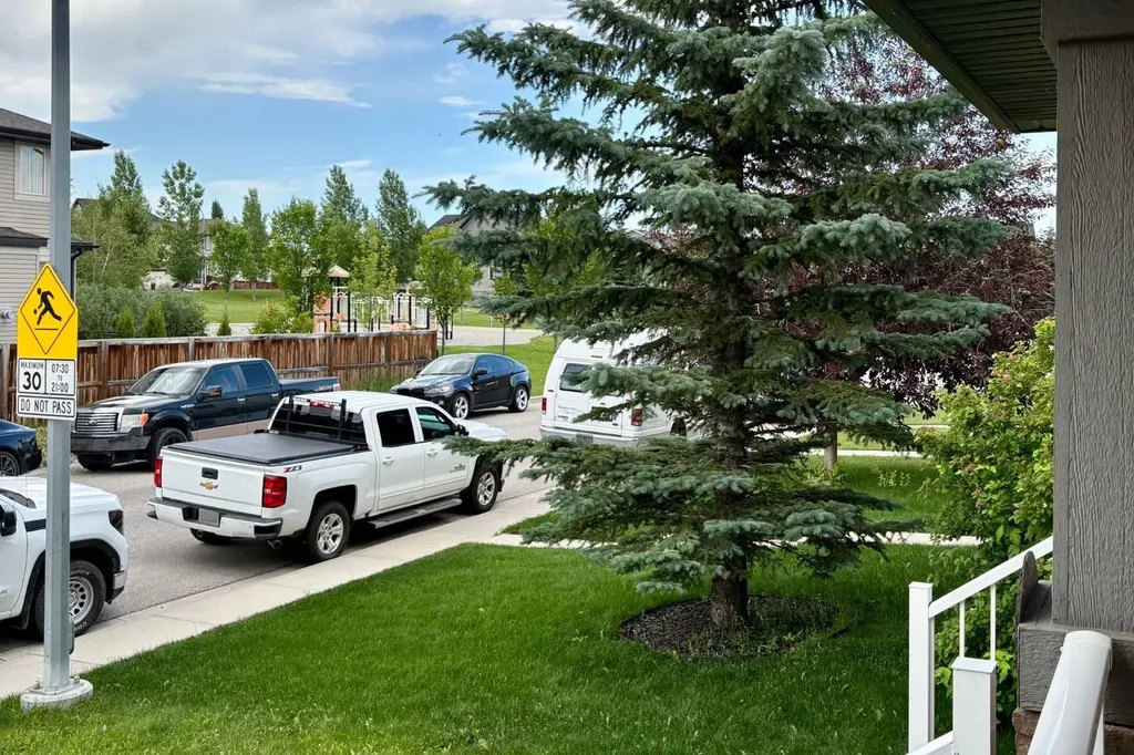 21 Walden Square SE Calgary AB T2X 0M9