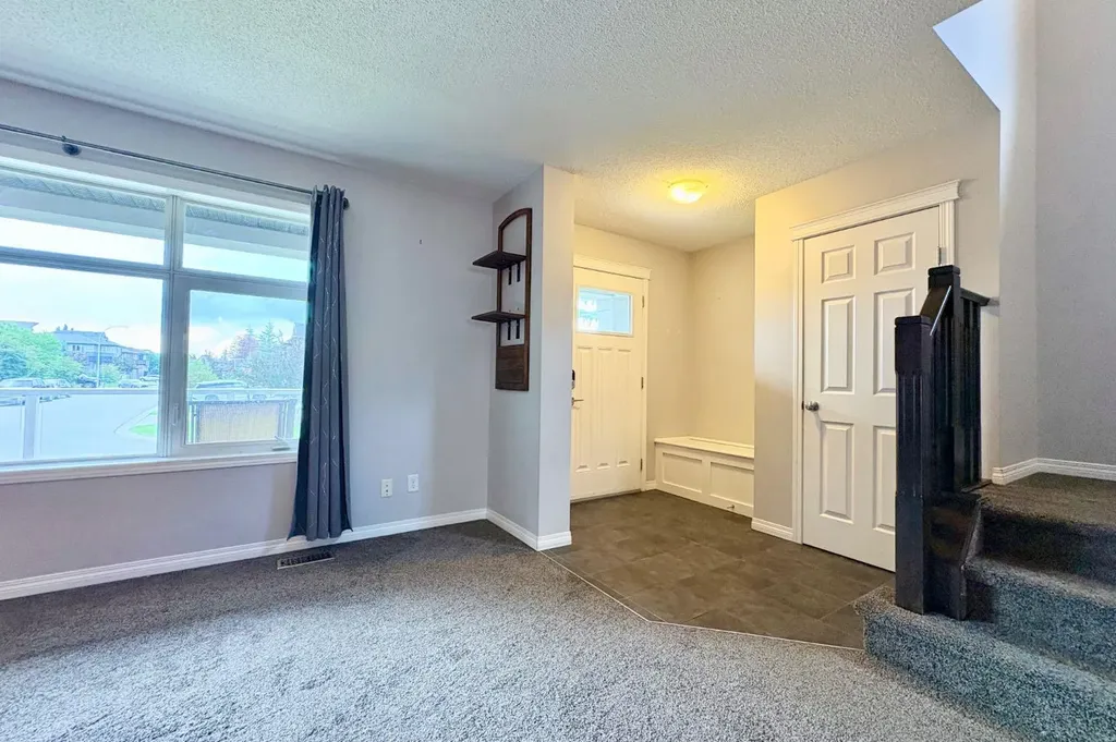 21 Walden Square SE Calgary AB T2X 0M9