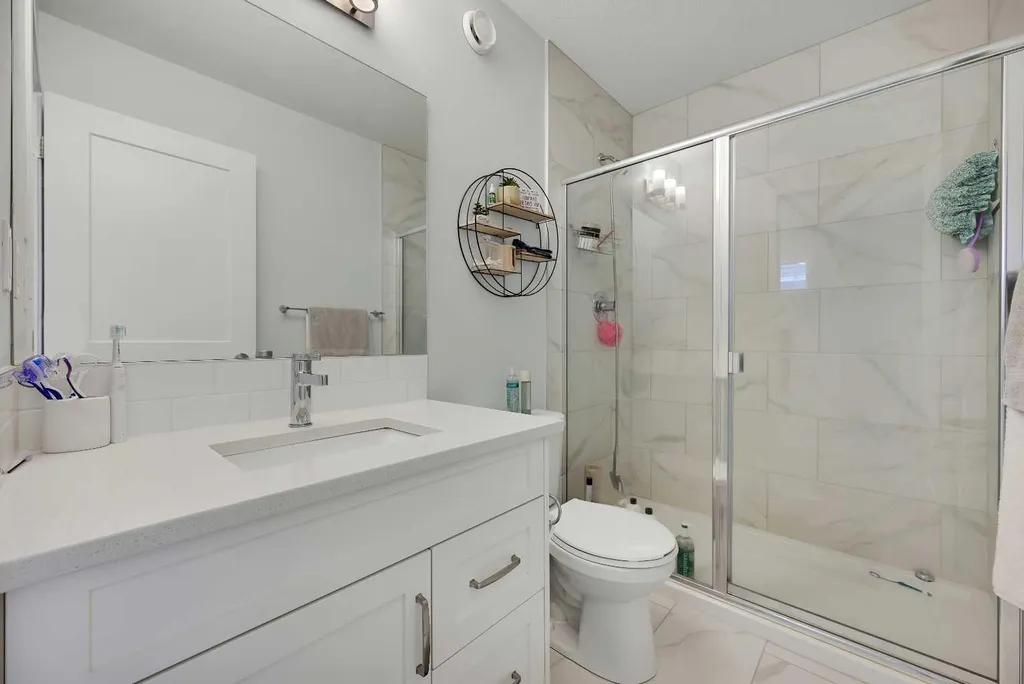 221 Ellen Way Crossfield AB T0M0S0