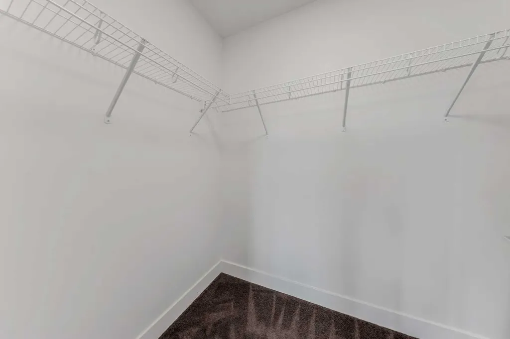 242 Carrington Gate NW Calgary AB T3P 1E1