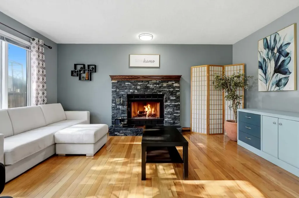 175 Shannon Circle SW Calgary AB T2Y 2L1