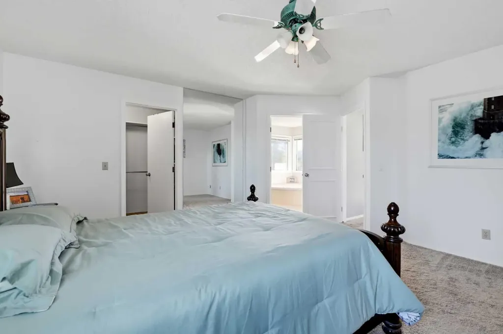 175 Shannon Circle SW Calgary AB T2Y 2L1
