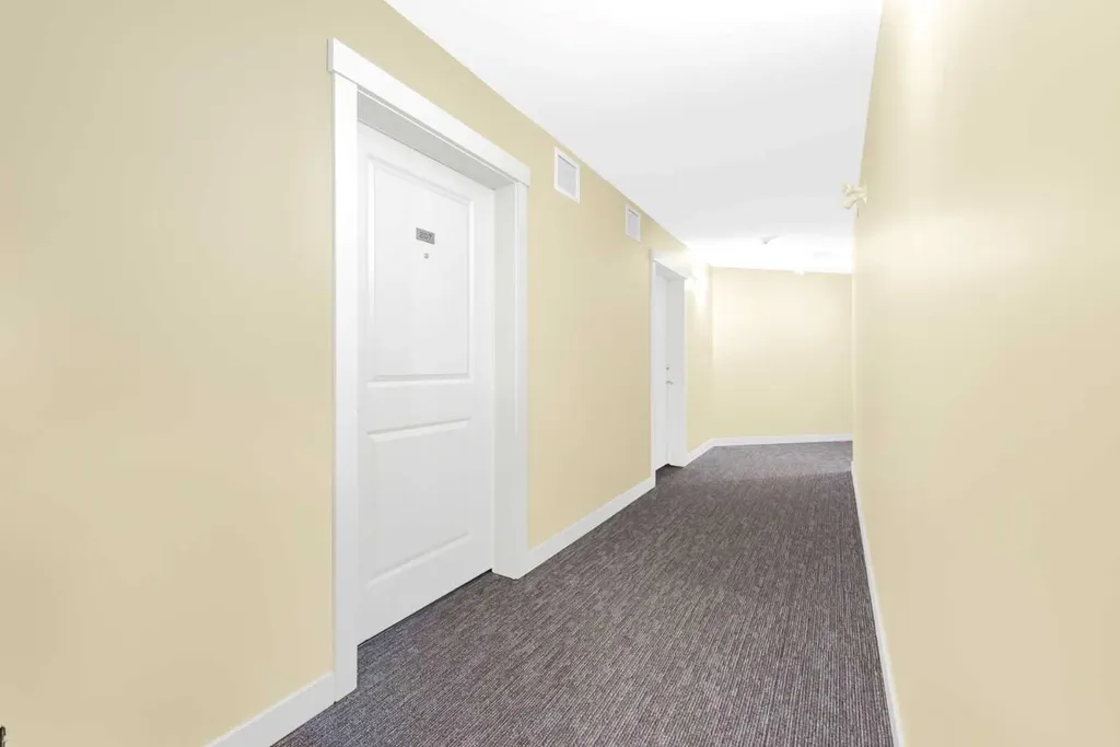 5 Saddlestone Way NE Calgary AB T3J 0S2