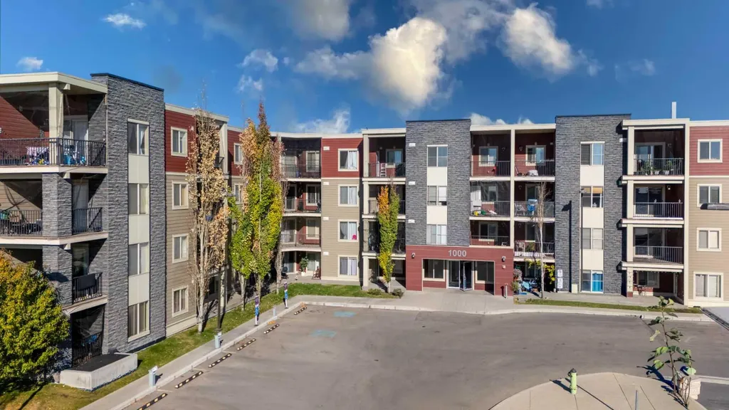 5 Saddlestone Way NE Calgary AB T3J 0S2