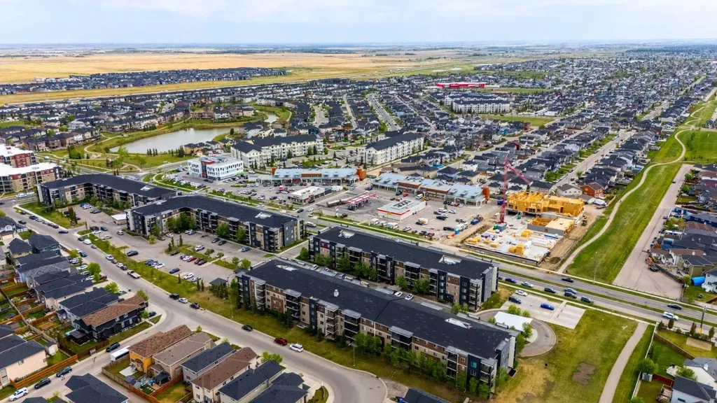 5 Saddlestone Way NE Calgary AB T3J 0S2