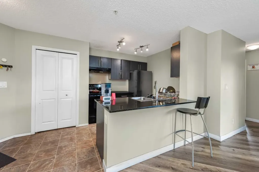 5 Saddlestone Way NE Calgary AB T3J 0S2