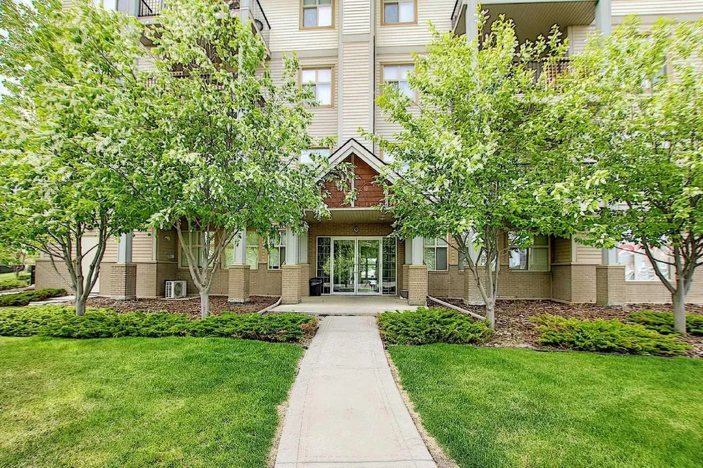 100 Lakeway Boulevard Sylvan Lake AB T4S0A4