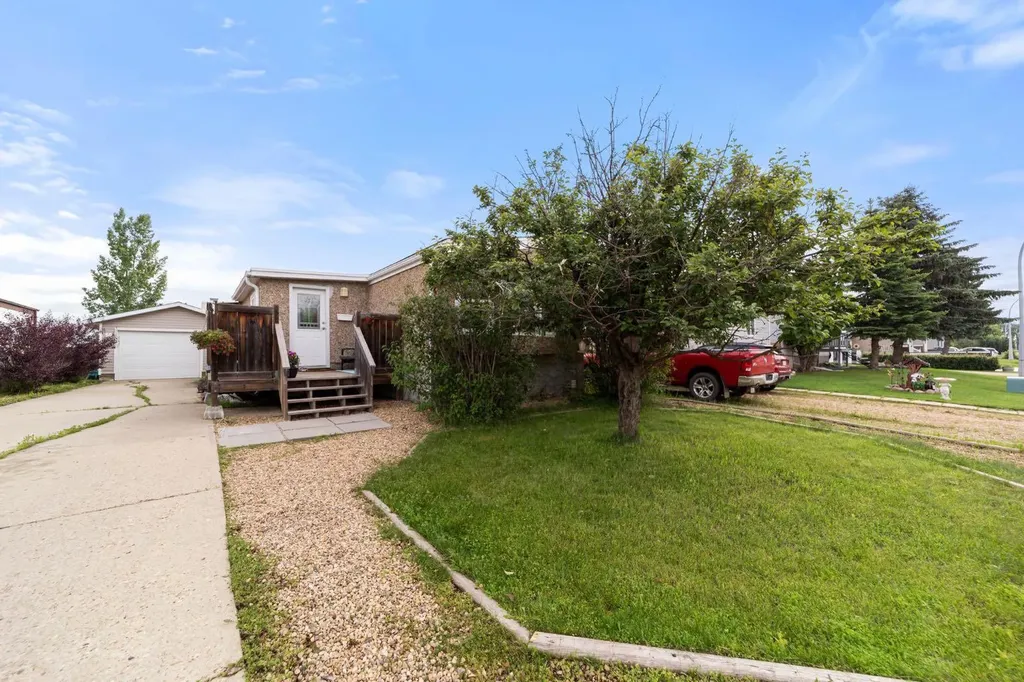 4906 55 Avenue Camrose AB T4V 4J2