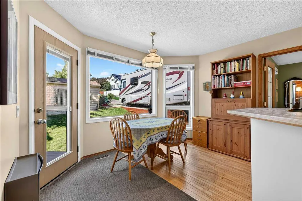 14 Hawkdale Gate NW Calgary AB T3G 2W6