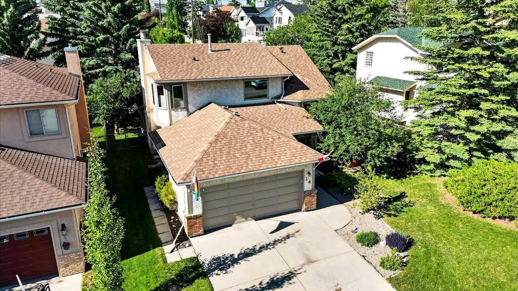 14 Hawkdale Gate NW Calgary AB T3G 2W6