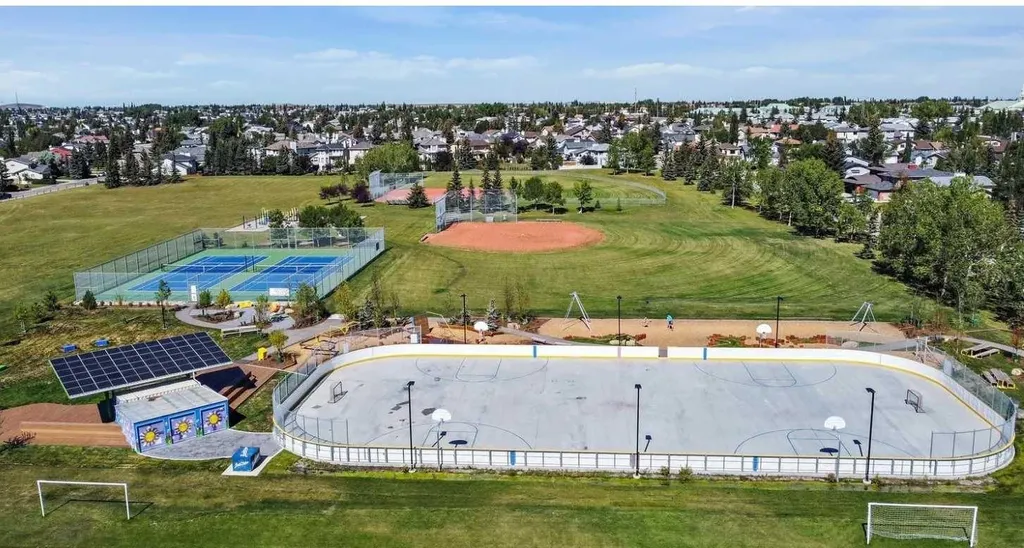 14 Hawkdale Gate NW Calgary AB T3G 2W6