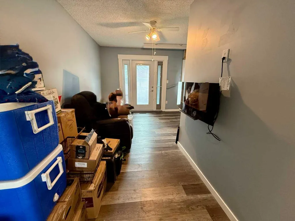 178 Hansen Drive Hinton AB T7V 1J2