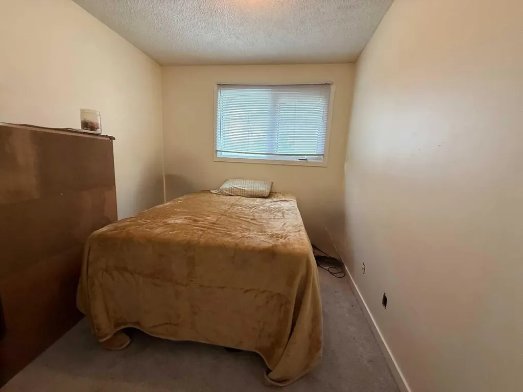 178 Hansen Drive Hinton AB T7V 1J2