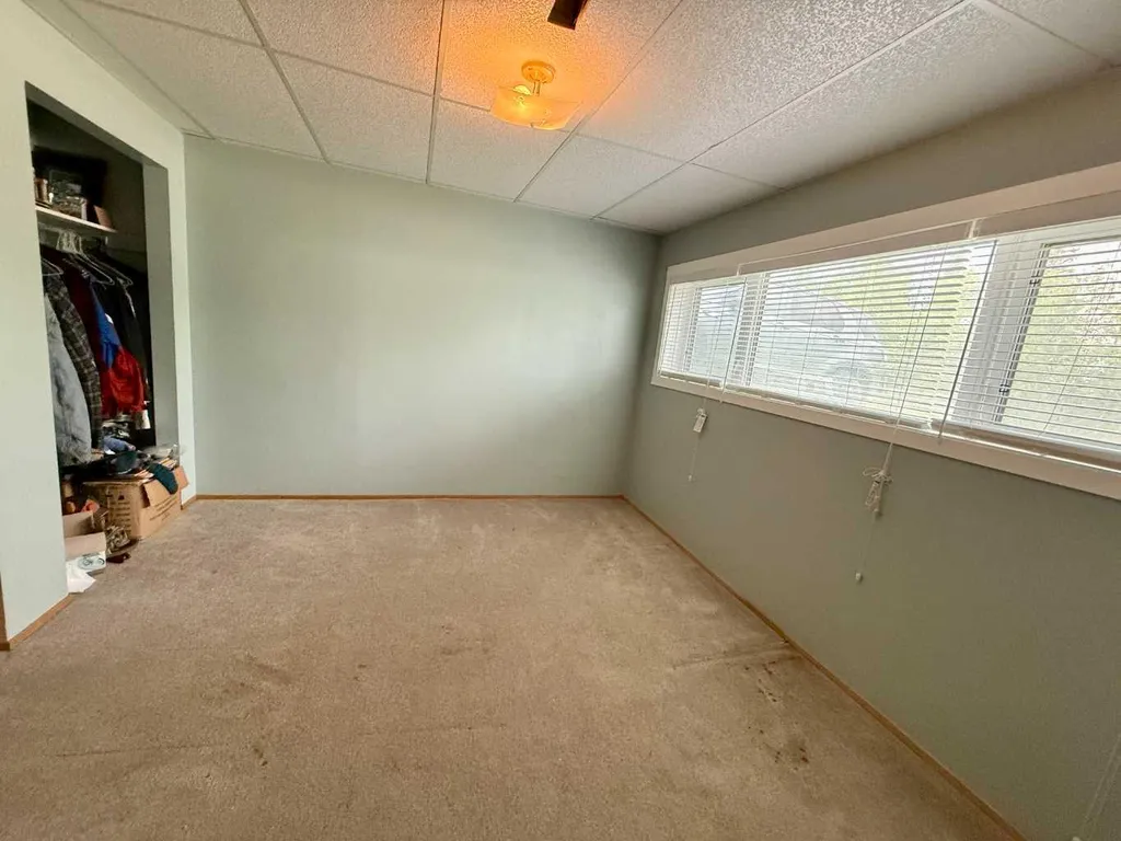 178 Hansen Drive Hinton AB T7V 1J2