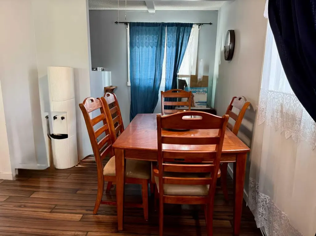 178 Hansen Drive Hinton AB T7V 1J2