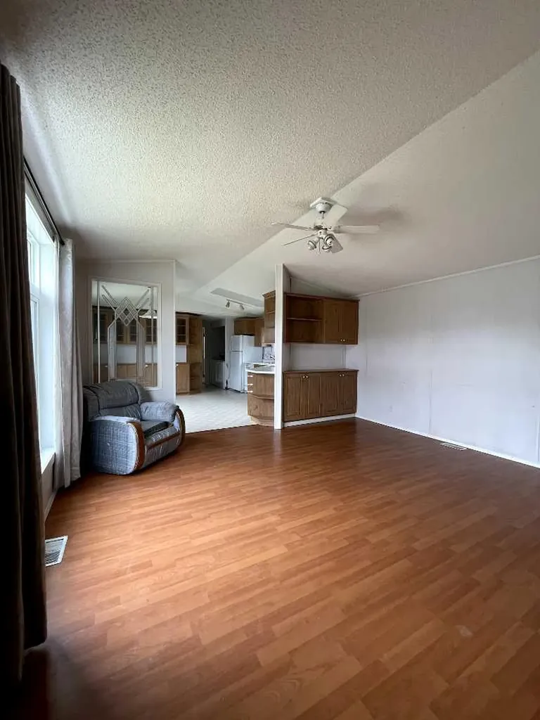 22 Dogwood Avenue High Level AB T0H 1Z0