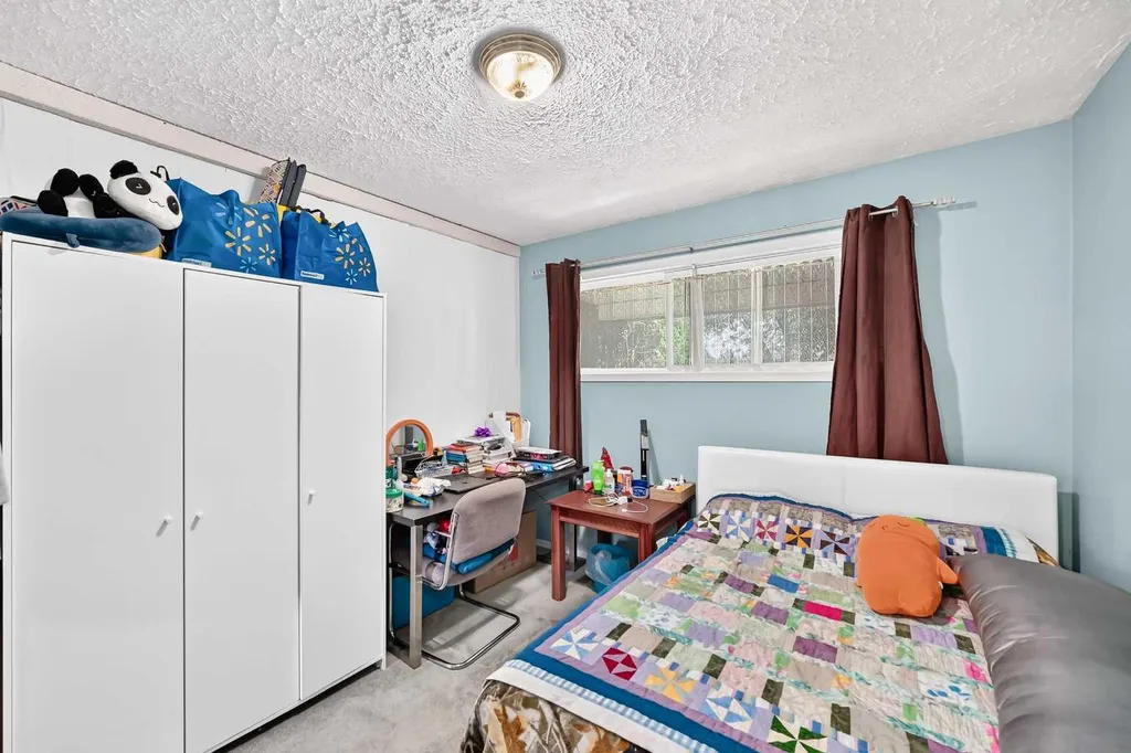 16501 106 Avenue NW Edmonton AB T5P 0X1