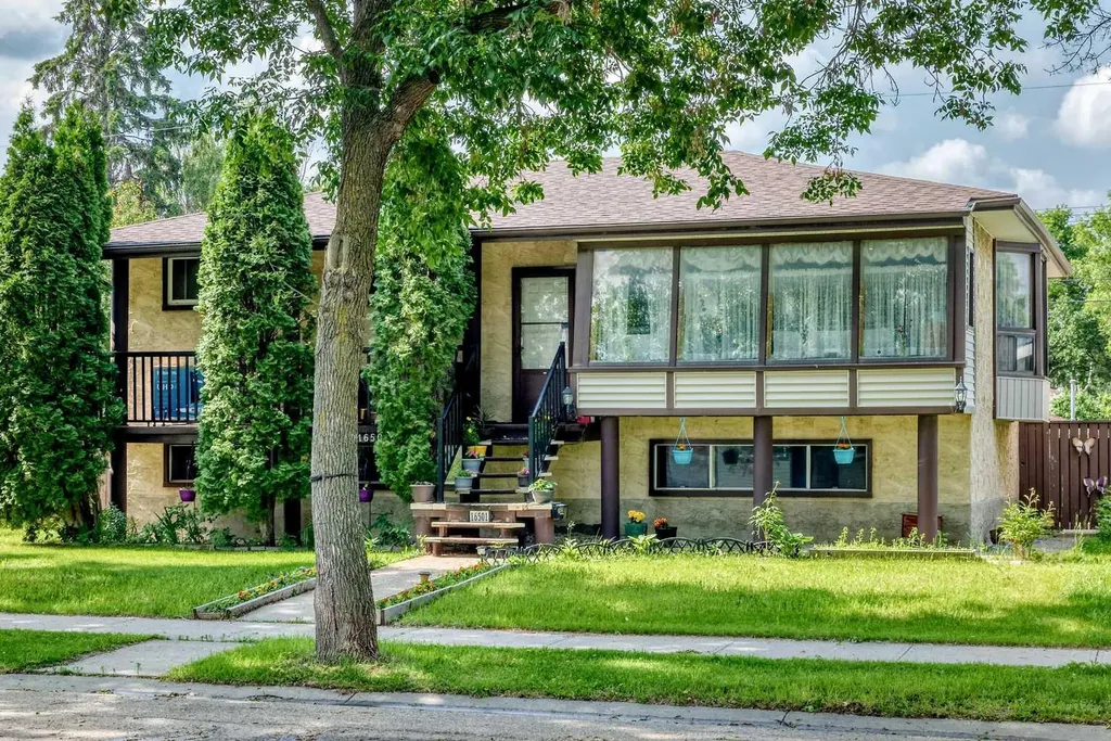 16501 106 Avenue NW Edmonton AB T5P 0X1