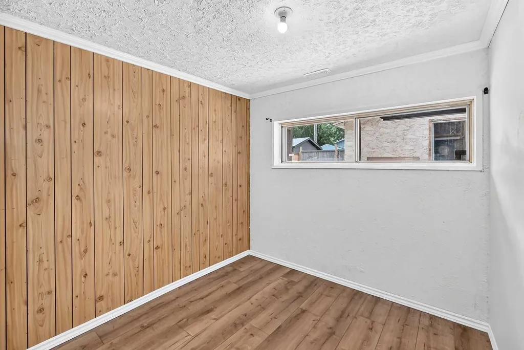 16501 106 Avenue NW Edmonton AB T5P 0X1