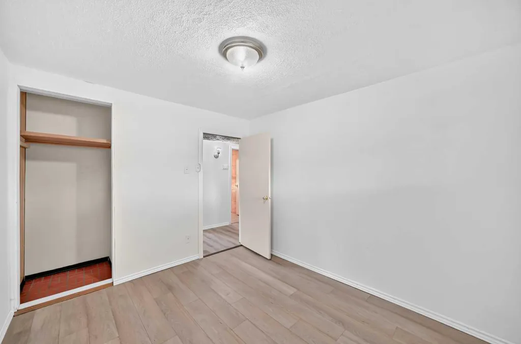 16501 106 Avenue NW Edmonton AB T5P 0X1