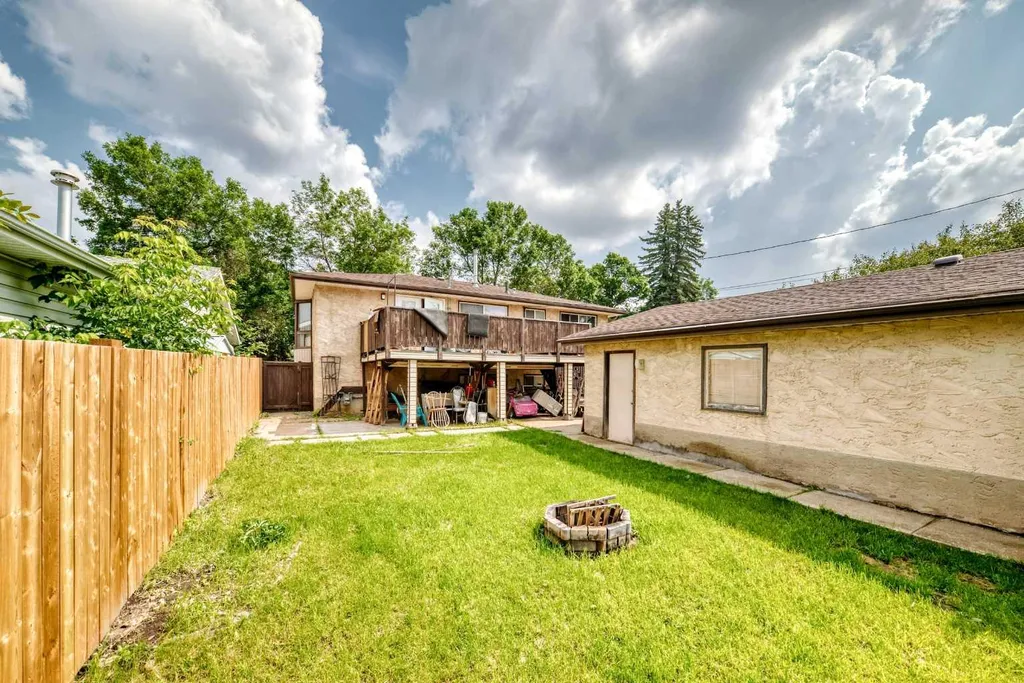 16501 106 Avenue NW Edmonton AB T5P 0X1