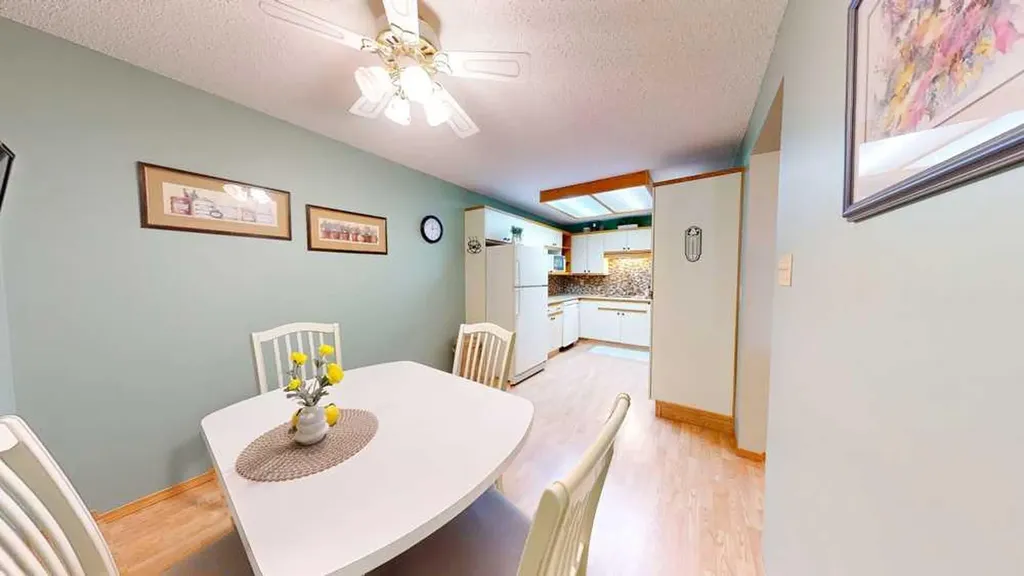 1165 16 Street NE Medicine Hat AB T1C1P7