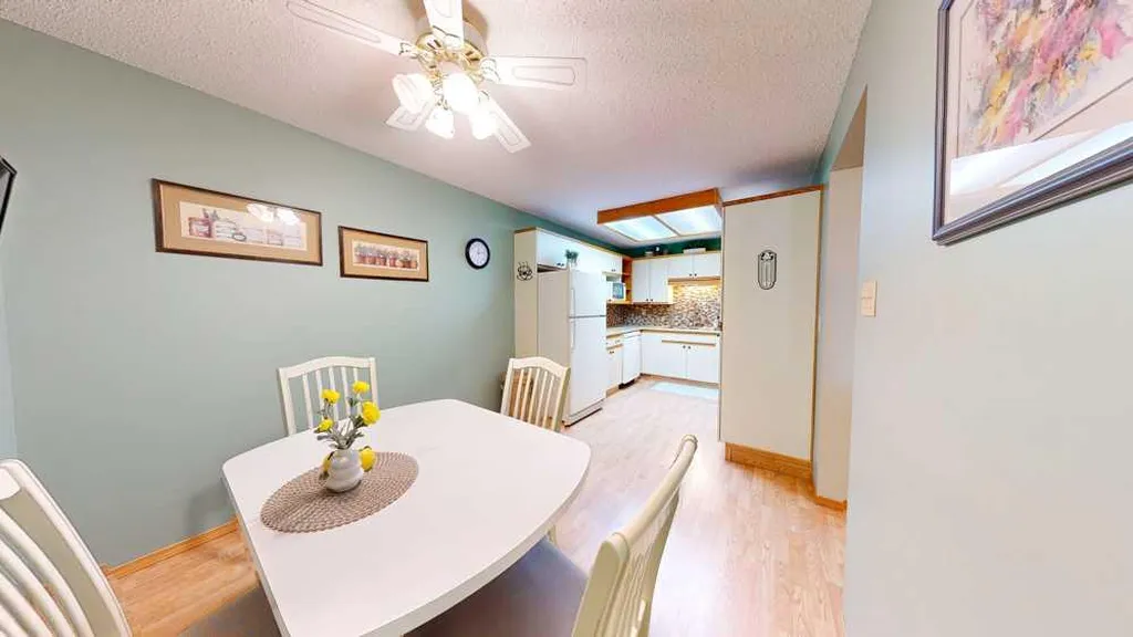 1165 16 Street NE Medicine Hat AB T1C1P7
